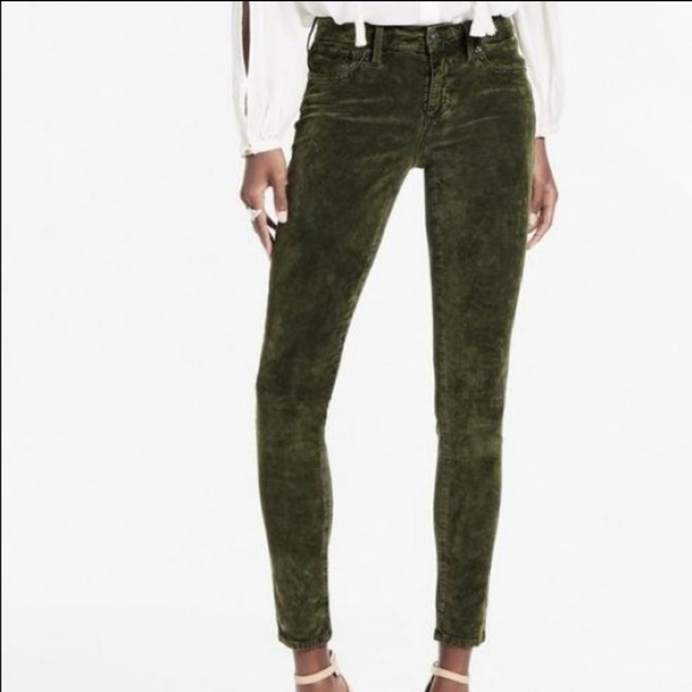 Like new Lucky olive velvet pants